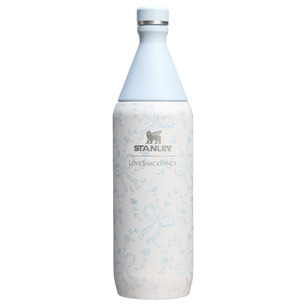 Stanley 1913 x LoveShackFancy Holiday All Day Slim Bottle | 34 OZ