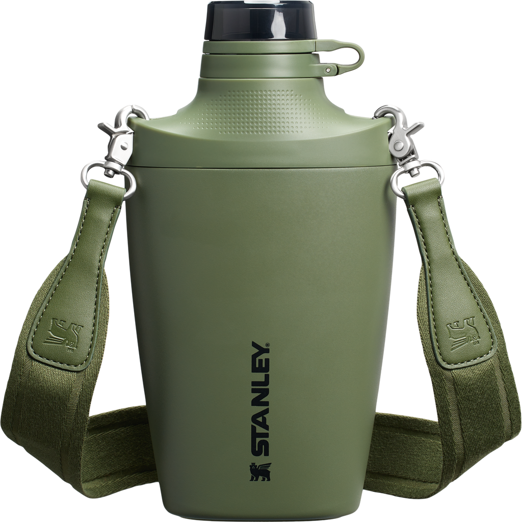 The Stanley Cross Bottle | 23 OZ